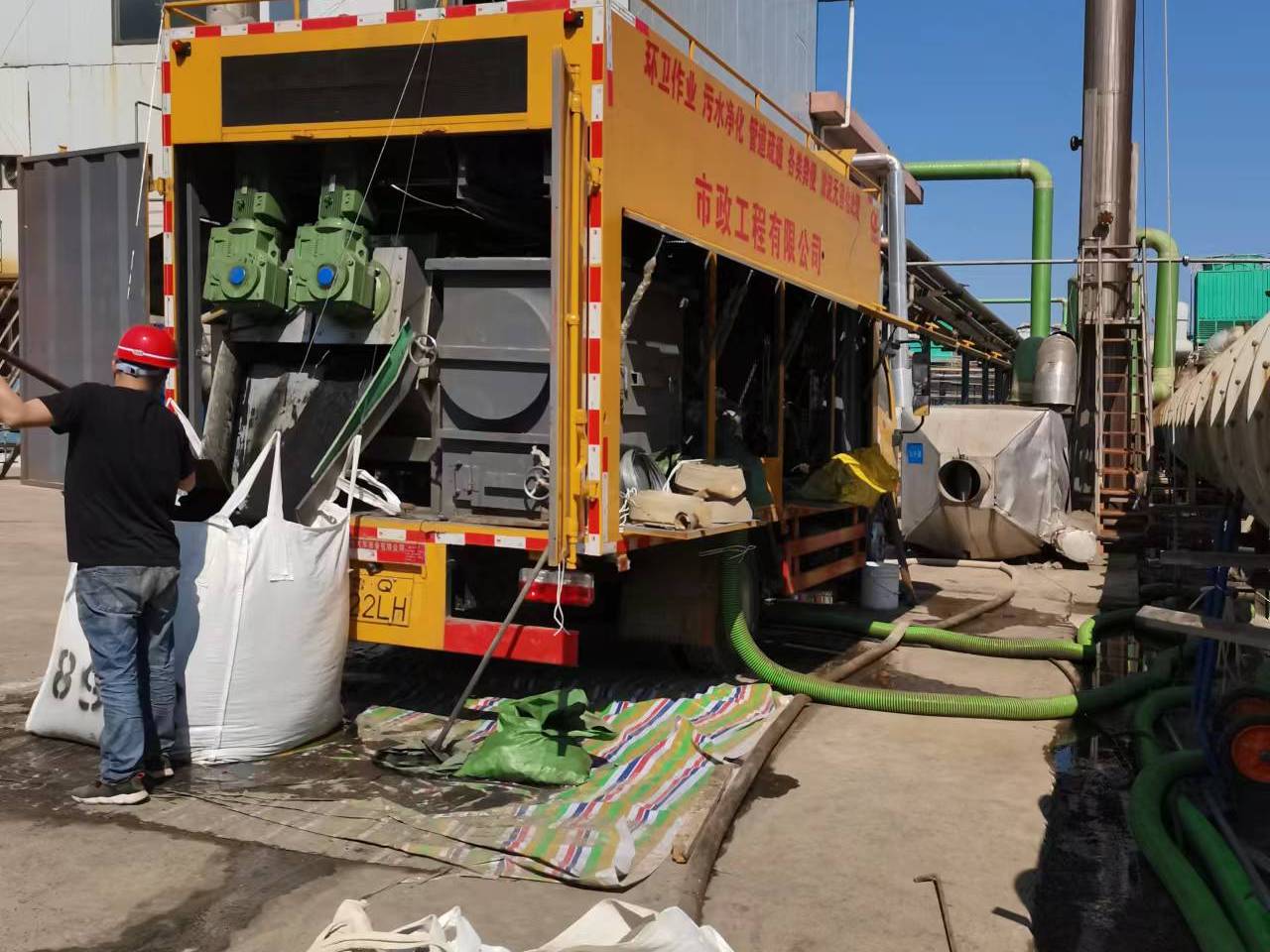 宿松淤泥压干处理